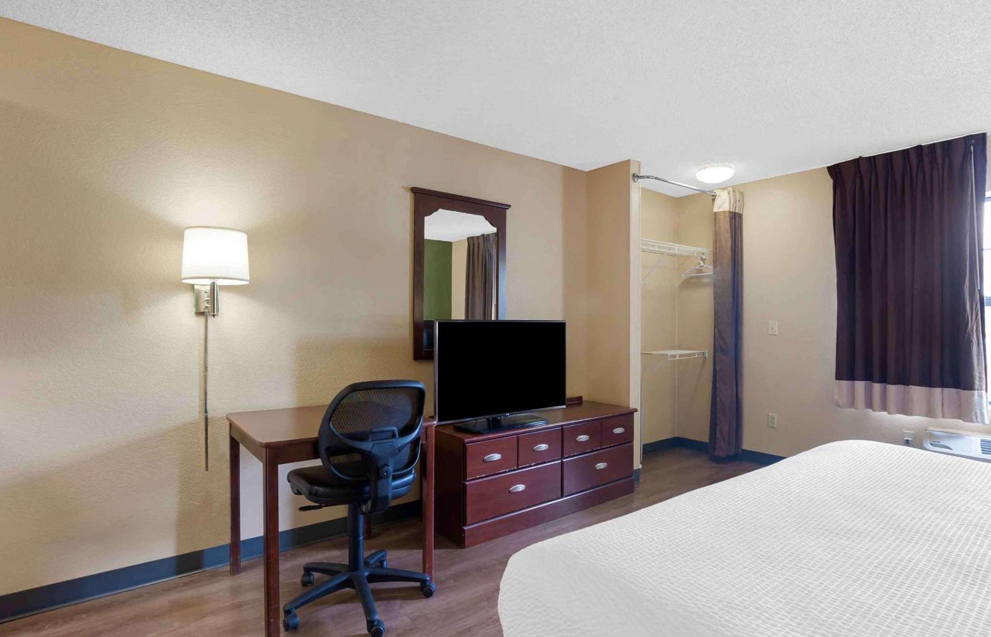 Extended Stay America Select Suites - Durham - University Extérieur photo