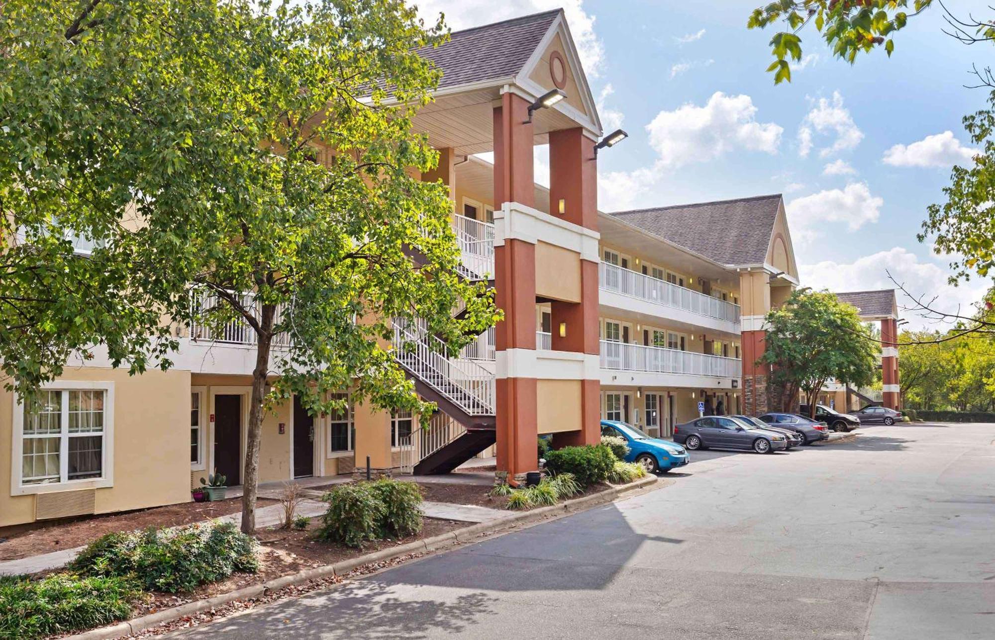 Extended Stay America Select Suites - Durham - University Extérieur photo