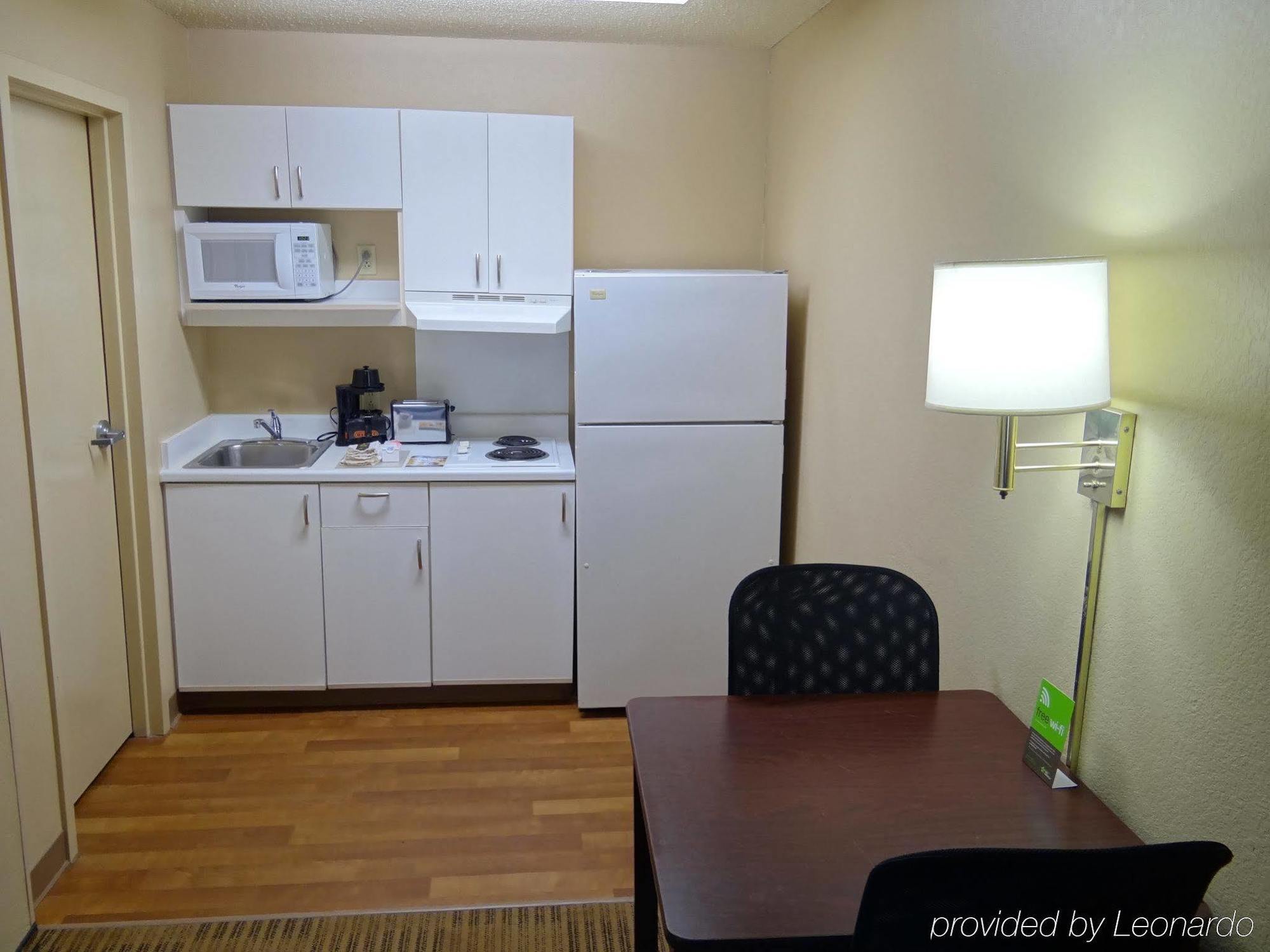 Extended Stay America Select Suites - Durham - University Extérieur photo