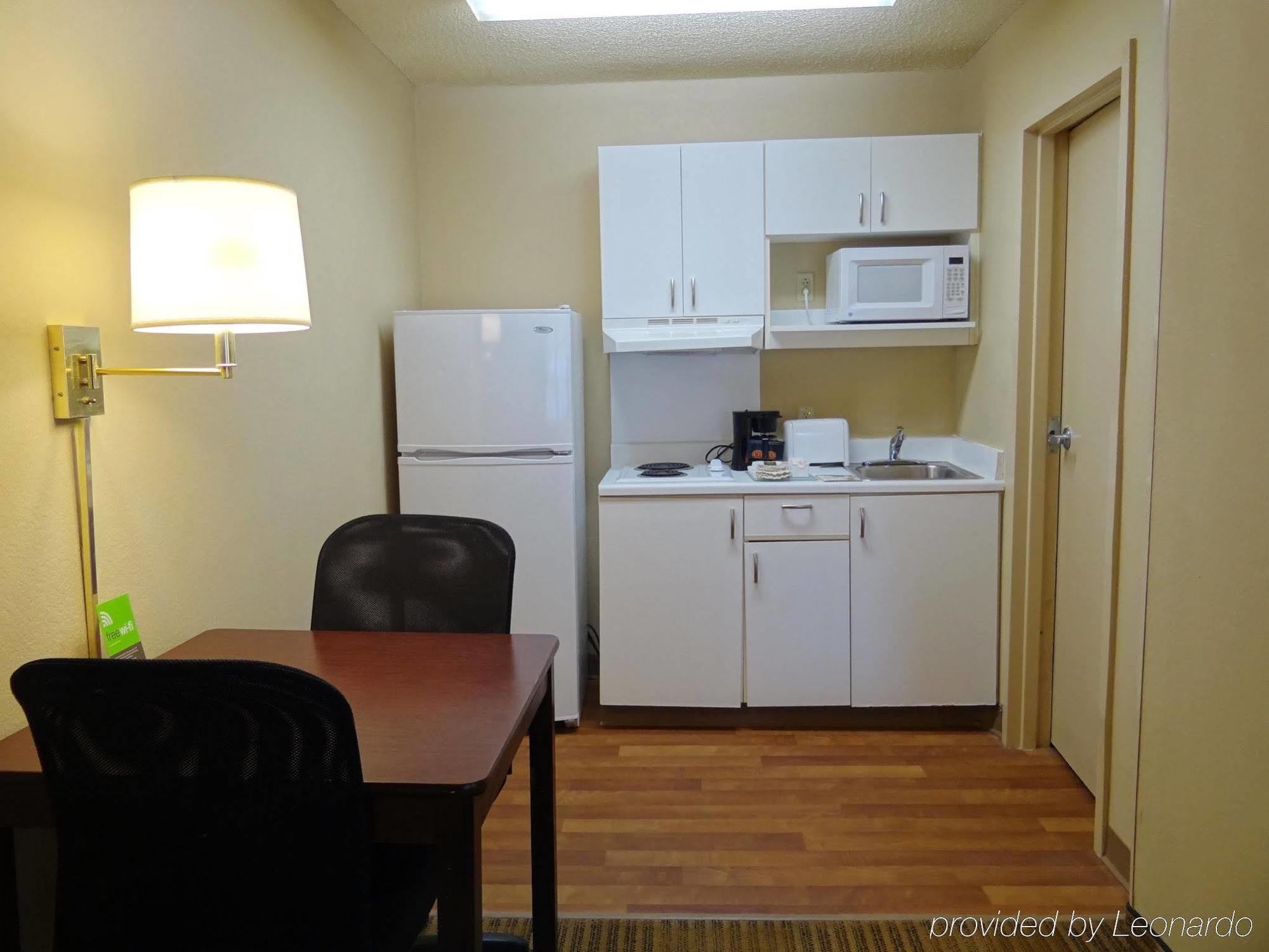 Extended Stay America Select Suites - Durham - University Extérieur photo